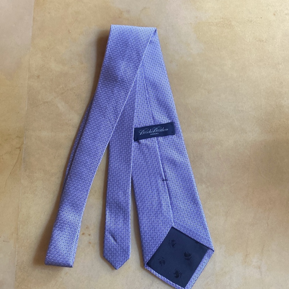 Brooks Brothers Tie Purple Geometric 100% Italian Silk Made in USA